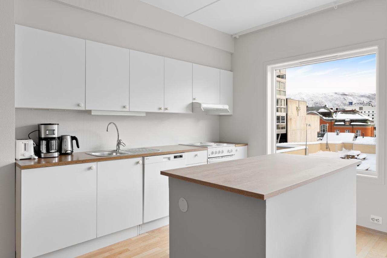 Downtown Apartment - The View Tromsø Exteriör bild